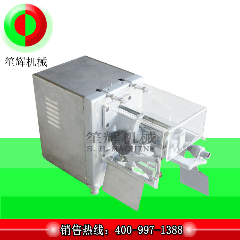 Apple peeling core removal machine